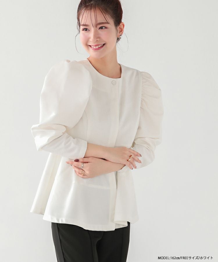 新品　fitmoreパワショルぺプラムブラウス　ホワイト パワショルペプラムブラウス【宅配便】 | Fit more