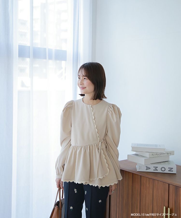 【新品タグ付】Fit more×優季コラボ スカラップアシメブラウス ホワイト 新品タグ付】Fit more×優季コラボ スカラップアシメブラウス ホワイト
