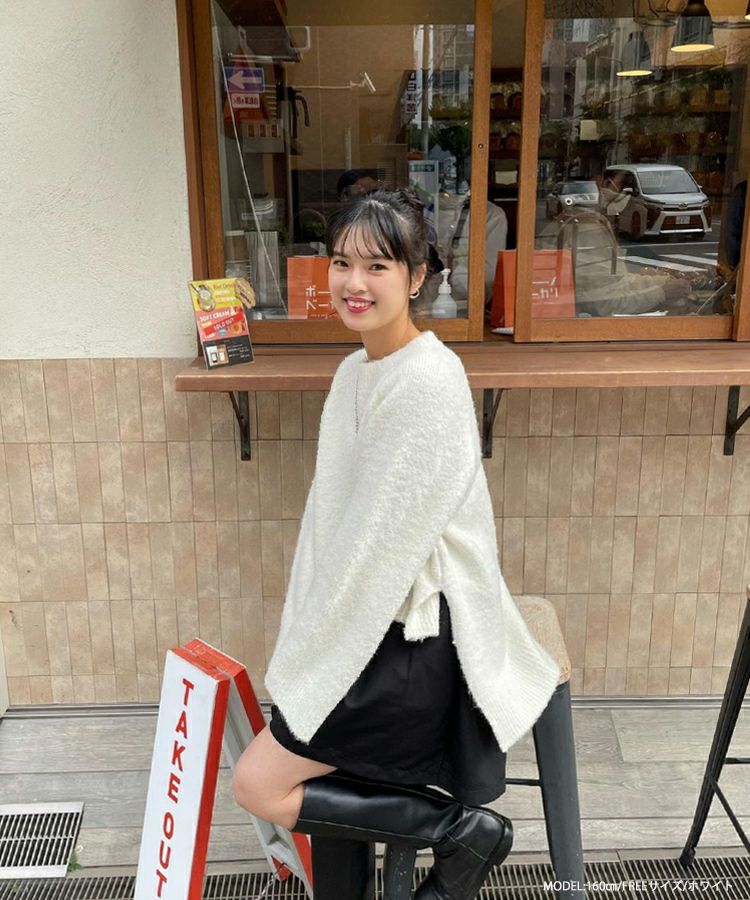 【未使用に近い】Fitmore Yurinaコラボブークレニットプルオーバ 未使用に近い】Fitmore Yurinaコラボブークレニットプルオーバの通販