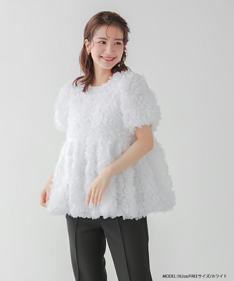 【fitmore】ふわふわフラワーモチーフトップス ホワイト ふわふわフラワーモチーフトップス【宅配便】 | Fit more