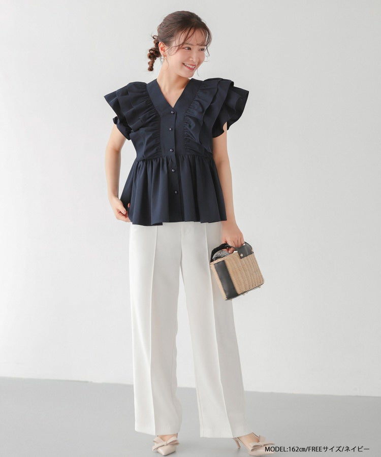 ZOZOTOWN限定】Vネックペプラムフリルブラウス【宅配便】 | Fit more