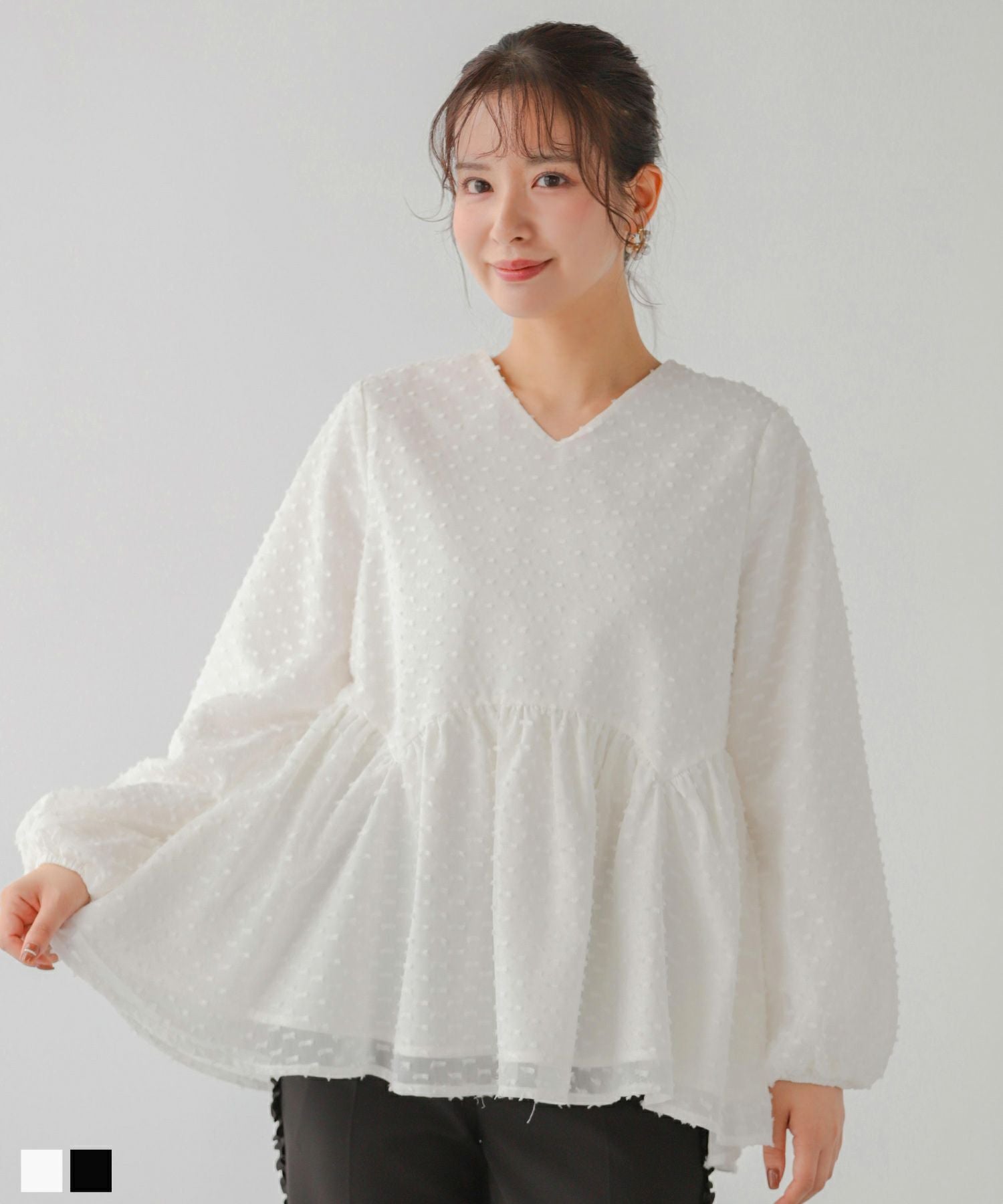 ZOZO限定商品】Vネックフリンジドットペプラムトップス【宅配便