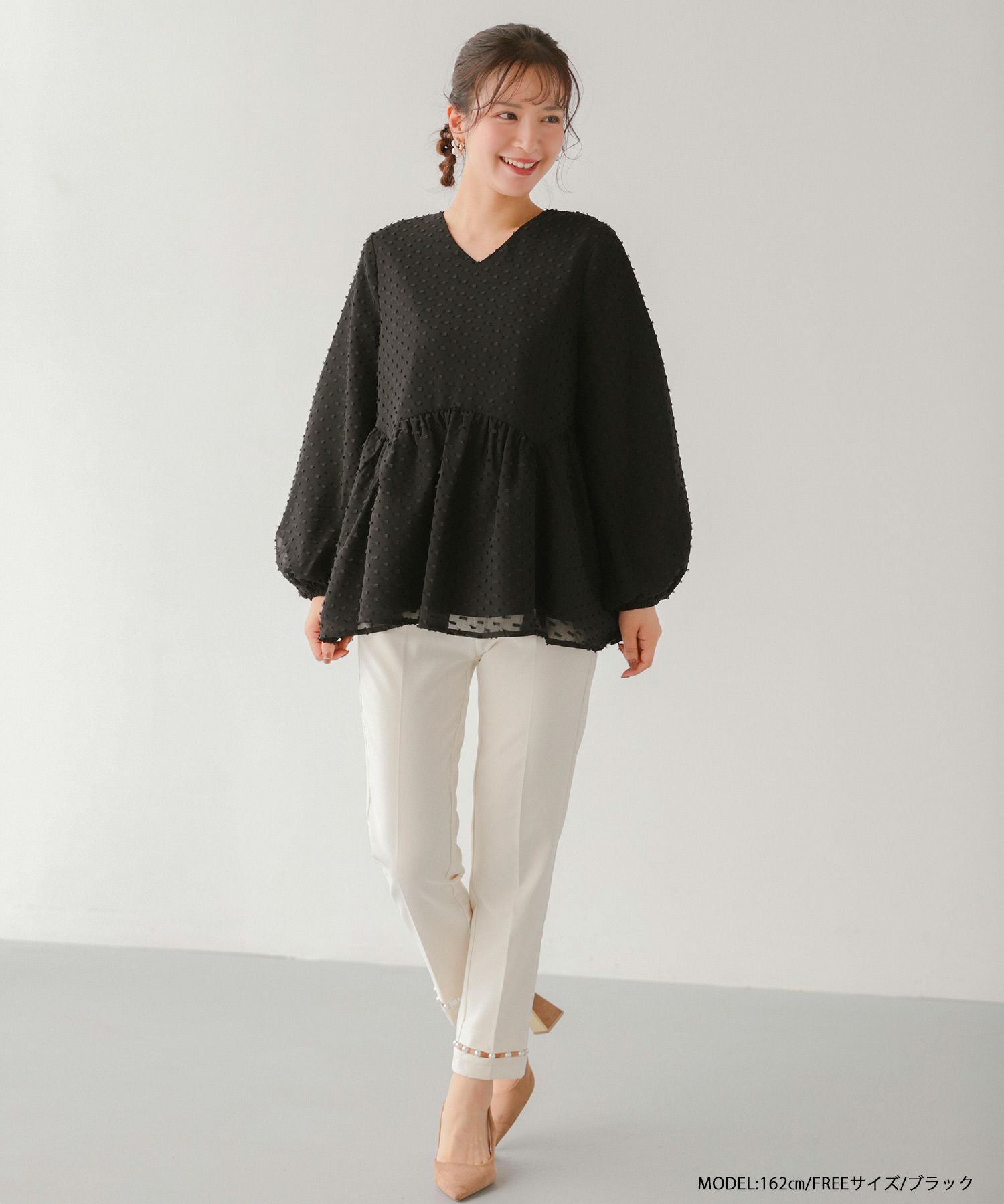 完売 fitmore Vネックフリンジドットペプラムトップス ブラウス ZOZO限定商品】Vネックフリンジドットペプラムトップス【宅配便