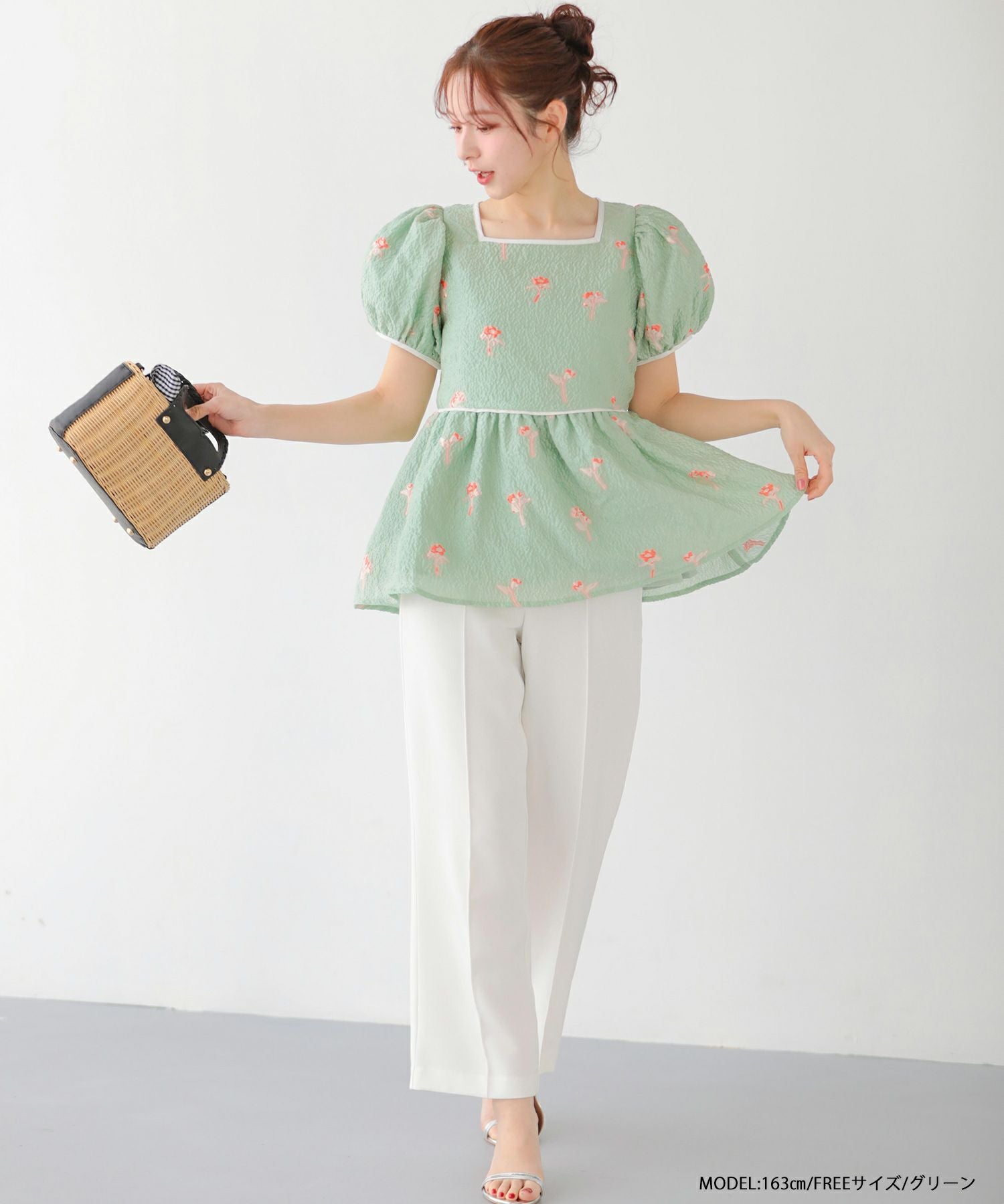 【新品タグ付き】fitmore パイピングスクエアネックトップス Fit more（フィットモア） パイピングスクエアネックトップス