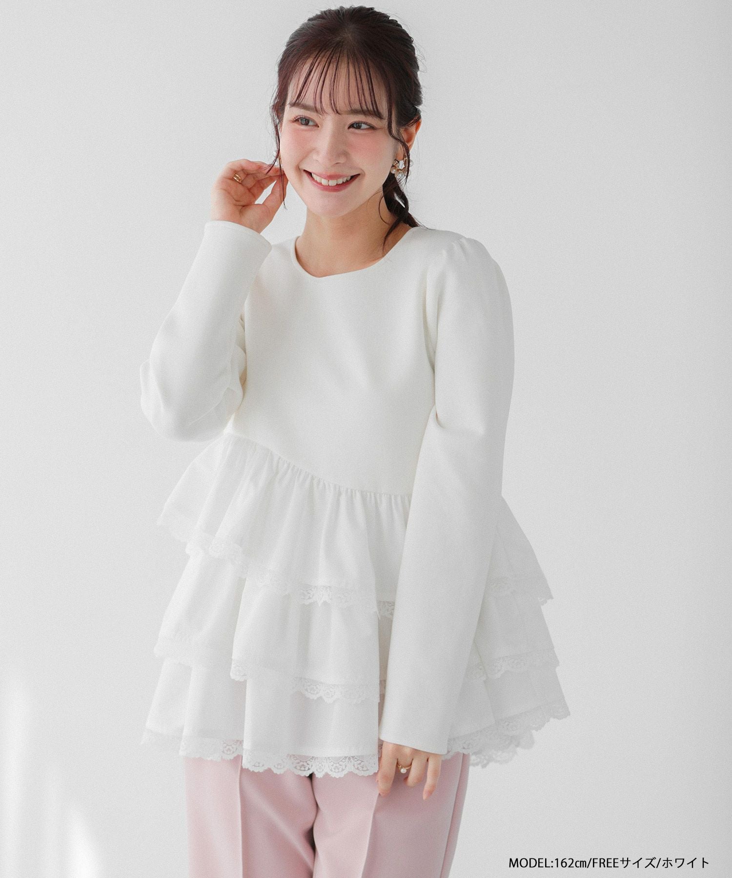 saayaコラボ！ボリュームフリルアシメトップス【宅配便】 | Fit more