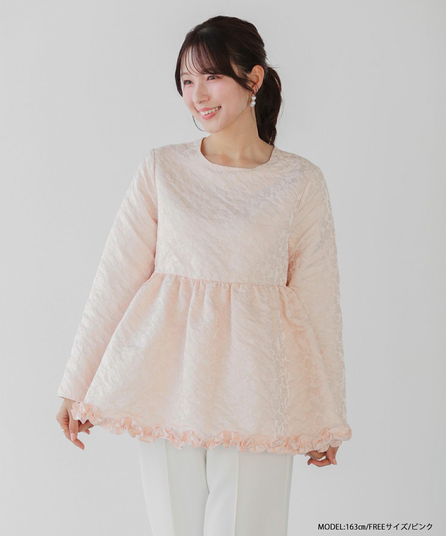 フラワージャガード裾フリルトップス【宅配便】 | Fit more