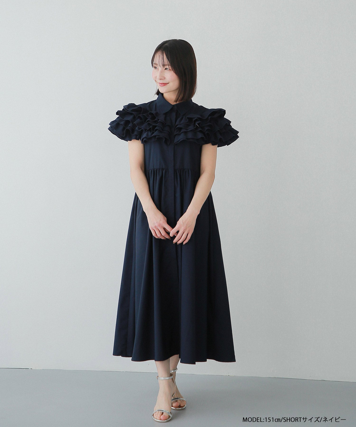 ダリアフリルロングシャツワンピース　fitmore ダリアフリルロングシャツワンピース【宅配便】 | Fit more