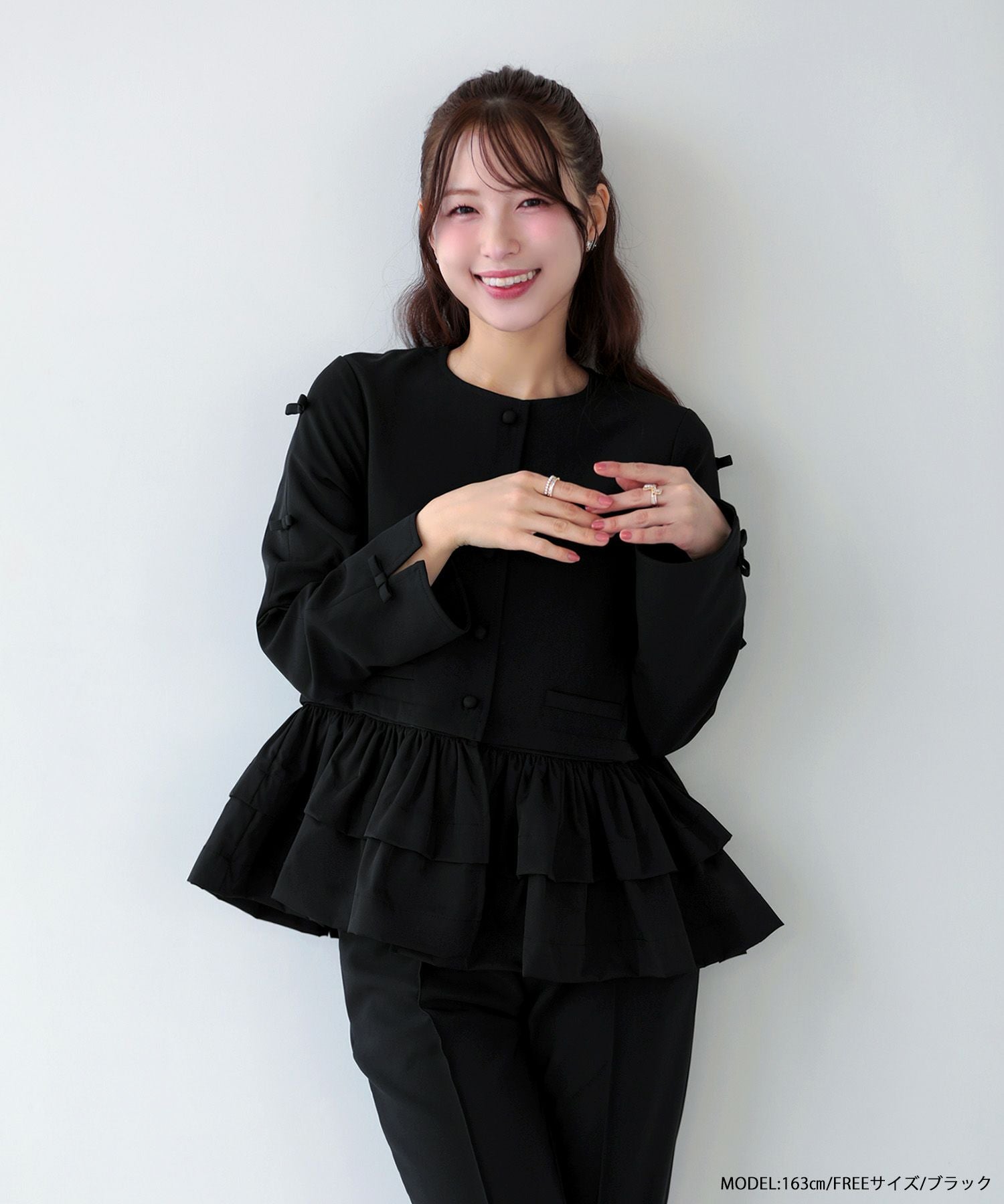 Fit more　ノーカラーフリルトップス ノーカラーフリルトップス 【宅配便】 | Fit more