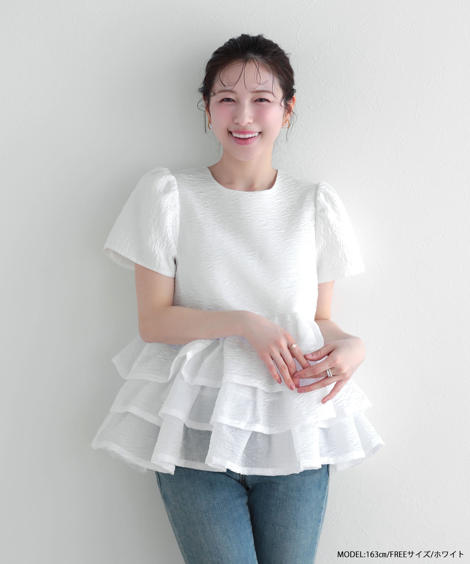 Fit more ジャガードボリューム３段フリルトップス ジャガードボリューム3段フリルトップス 【宅配便】 | Fit more