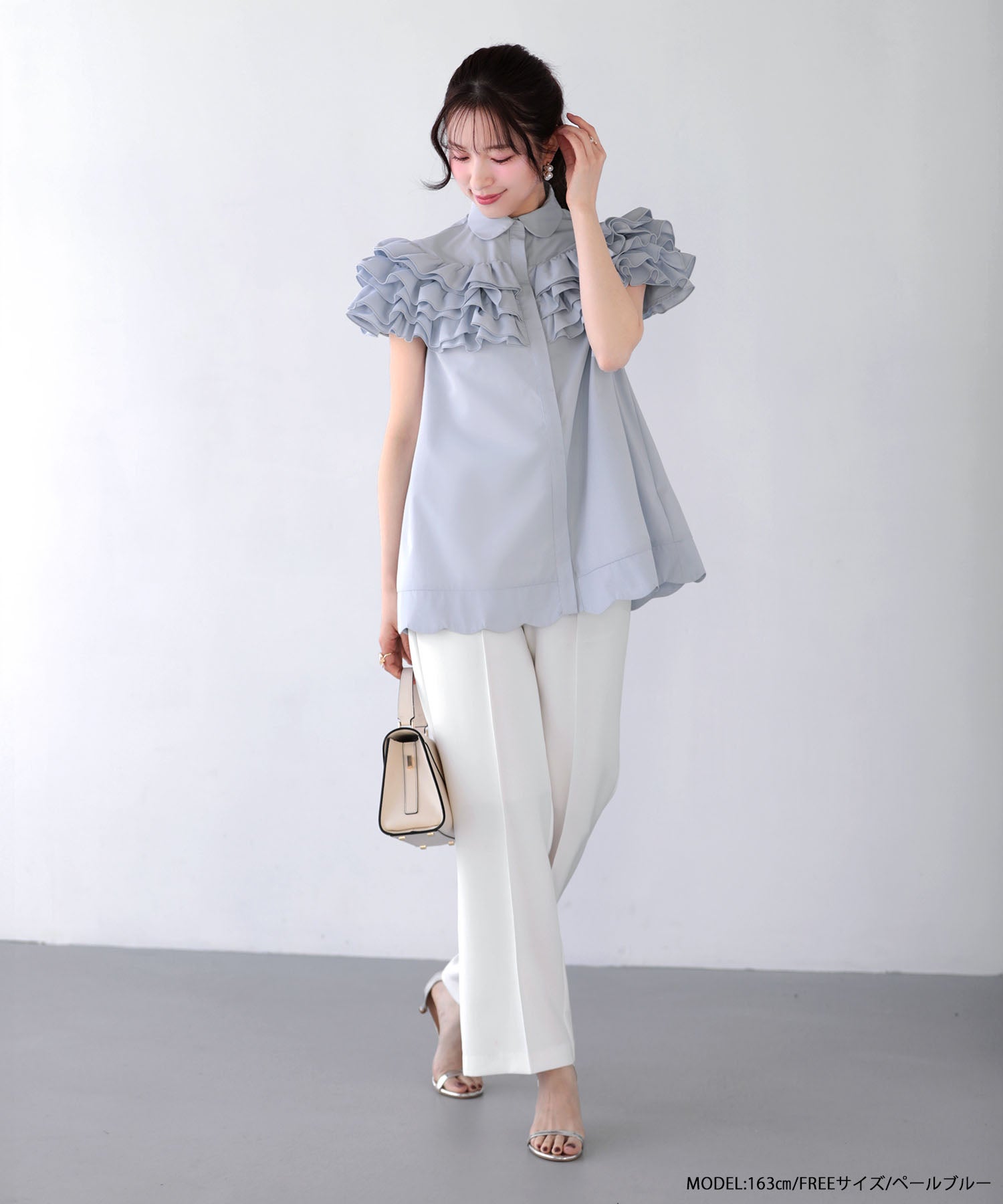 スカラップチュールブラウス natural couture（ナチュラルクチュール）の「スカラップフラワー