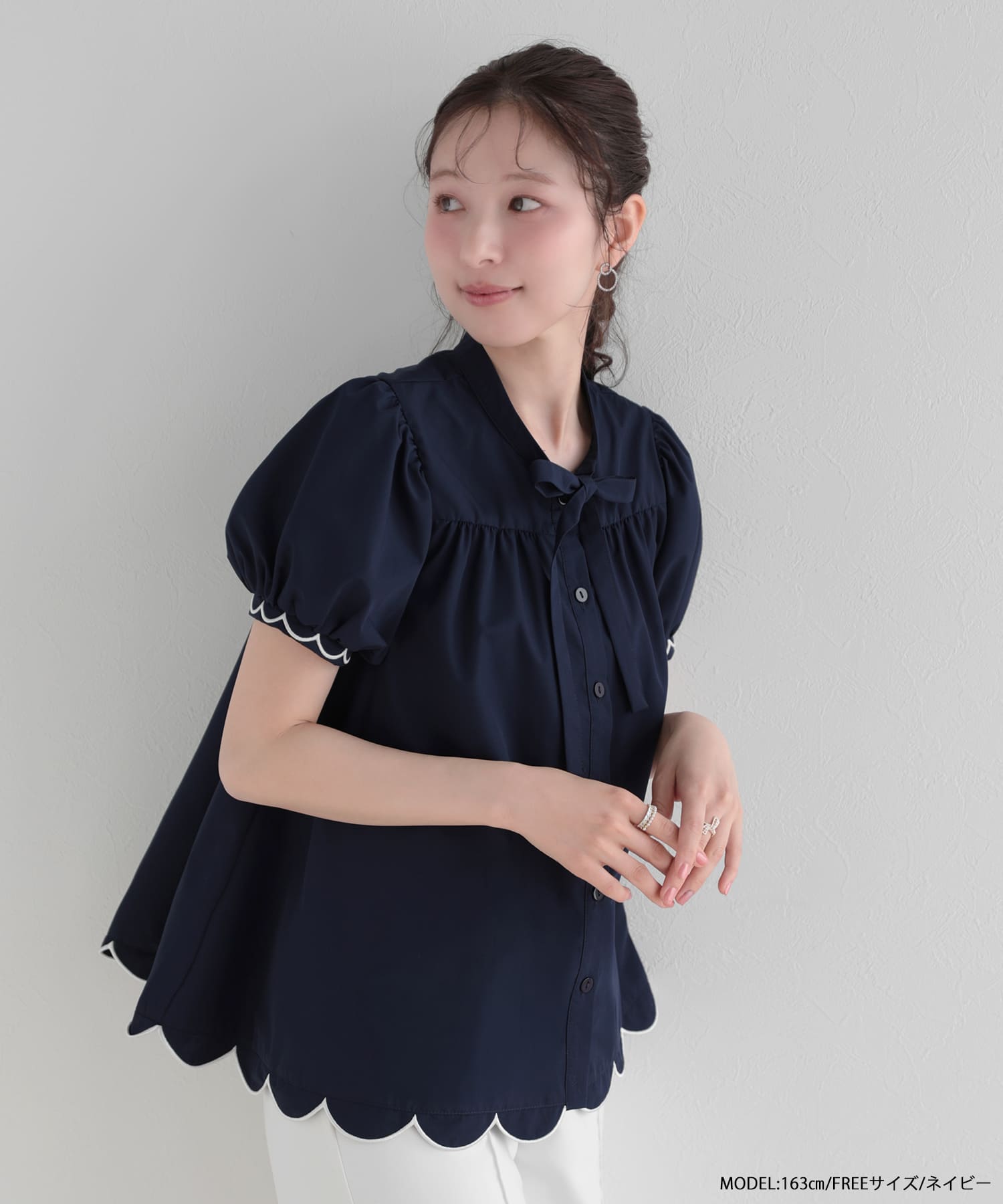 裾スカラップリボンブラウス 【宅配便】 | Fit more