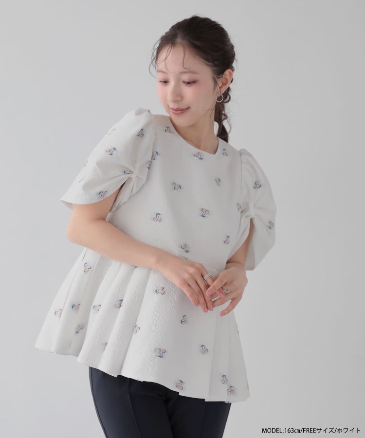 チェリー柄タックペプラムトップス 【宅配便】 | Fit more