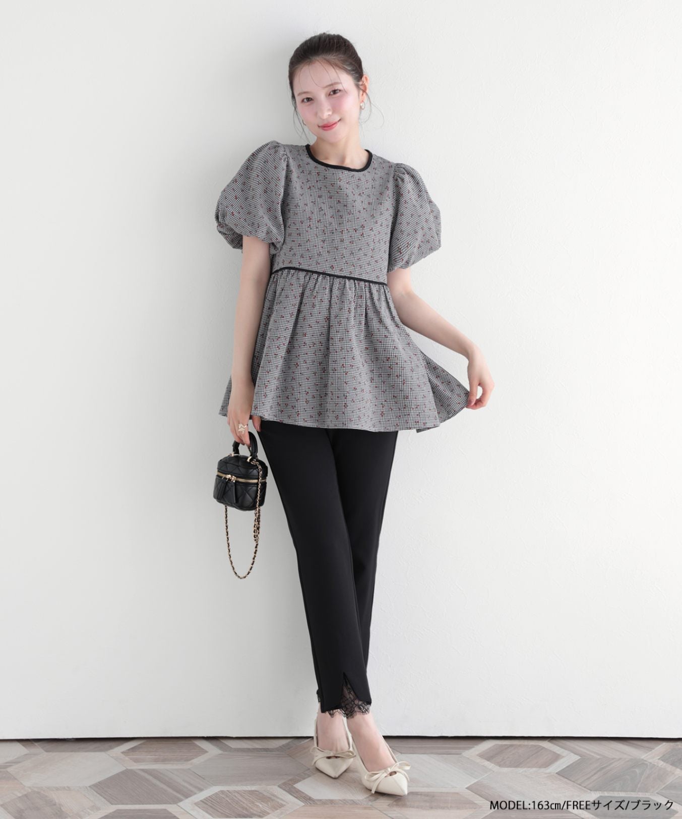 Fit more バルーン袖チェリーチェックぺプラムトップス バルーン袖チェリーチェックペプラムトップス【宅配便】 | Fit more